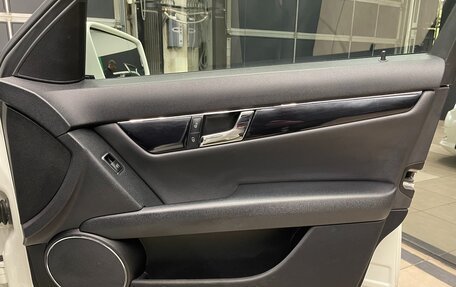 Mercedes-Benz C-Класс, 2010 год, 1 270 000 рублей, 16 фотография