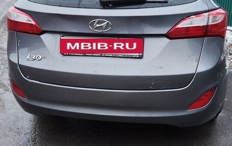 Hyundai i30 II рестайлинг, 2013 год, 800 000 рублей, 3 фотография