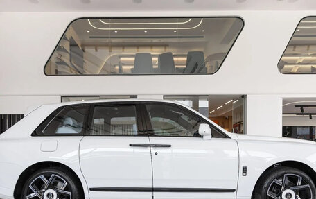 Rolls-Royce Cullinan, 2026 год, 90 000 096 рублей, 6 фотография