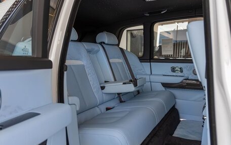 Rolls-Royce Cullinan, 2026 год, 90 000 096 рублей, 14 фотография