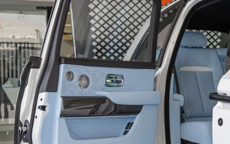 Rolls-Royce Cullinan, 2026 год, 90 000 096 рублей, 15 фотография