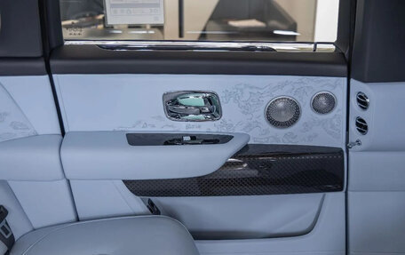 Rolls-Royce Cullinan, 2026 год, 90 000 096 рублей, 16 фотография