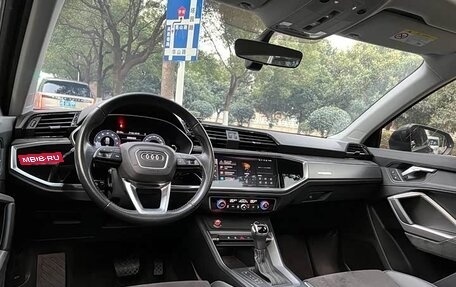 Audi Q3, 2022 год, 2 394 000 рублей, 11 фотография