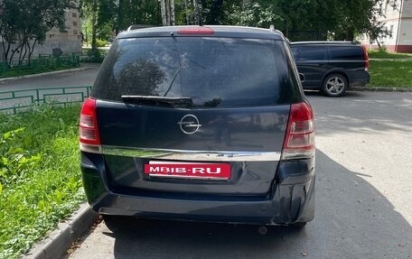 Opel Zafira B, 2008 год, 300 000 рублей, 4 фотография