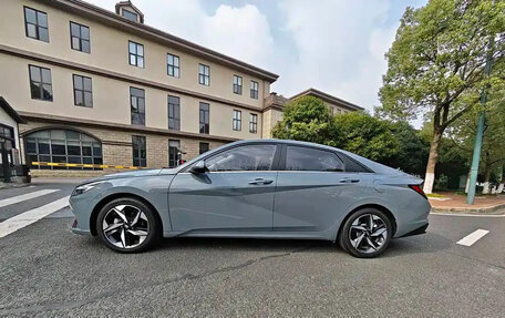 Hyundai Elantra, 2023 год, 1 360 069 рублей, 8 фотография