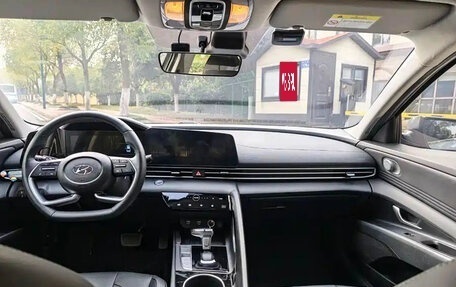 Hyundai Elantra, 2023 год, 1 360 069 рублей, 11 фотография