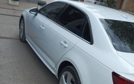 Audi A4, 2019 год, 2 900 000 рублей, 4 фотография