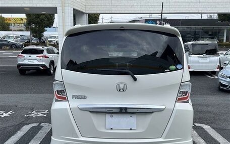 Honda Freed I, 2014 год, 835 000 рублей, 5 фотография