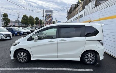 Honda Freed I, 2014 год, 835 000 рублей, 8 фотография