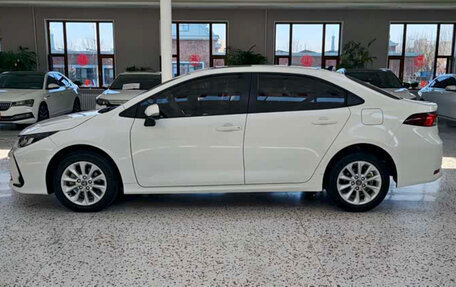 Toyota Corolla, 2022 год, 1 400 900 рублей, 6 фотография