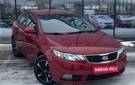 KIA Cerato III, 2011 год, 800 000 рублей, 3 фотография