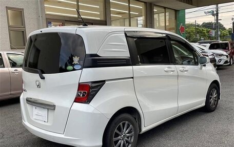 Honda Freed I, 2016 год, 973 000 рублей, 3 фотография