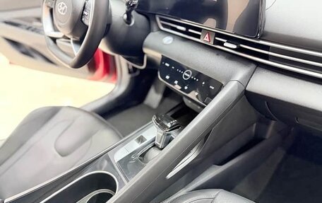 Hyundai Elantra, 2022 год, 1 490 000 рублей, 17 фотография