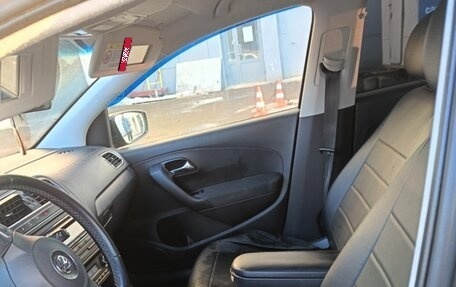 Volkswagen Polo VI (EU Market), 2011 год, 665 000 рублей, 6 фотография