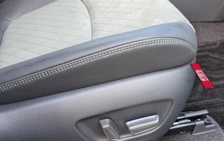 Toyota RAV4, 2025 год, 4 395 000 рублей, 9 фотография