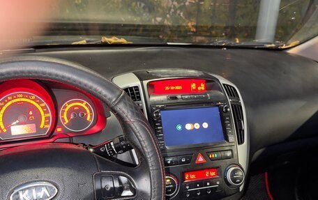 KIA cee'd I рестайлинг, 2011 год, 500 000 рублей, 8 фотография