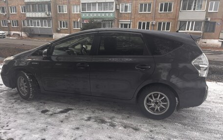 Toyota Prius, 2011 год, 1 100 000 рублей, 4 фотография