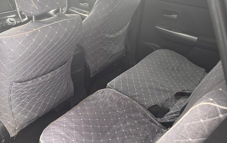 Toyota Prius, 2011 год, 1 100 000 рублей, 11 фотография