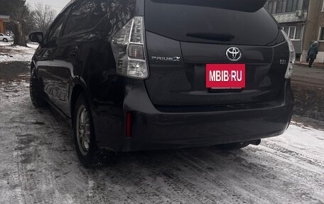 Toyota Prius, 2011 год, 1 100 000 рублей, 2 фотография