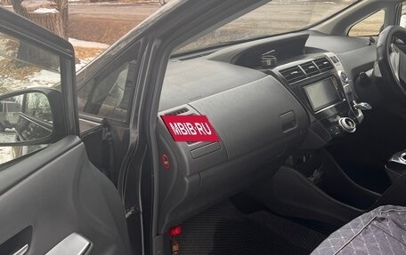 Toyota Prius, 2011 год, 1 100 000 рублей, 10 фотография