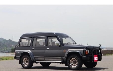 Nissan Safari IV, 1992 год, 4 200 000 рублей, 3 фотография