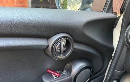 MINI Hatch, 2016 год, 1 800 000 рублей, 10 фотография