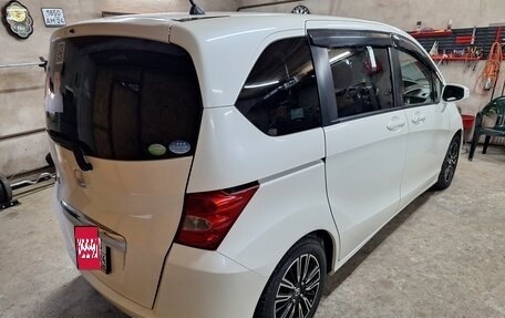 Honda Freed I, 2010 год, 1 070 000 рублей, 21 фотография