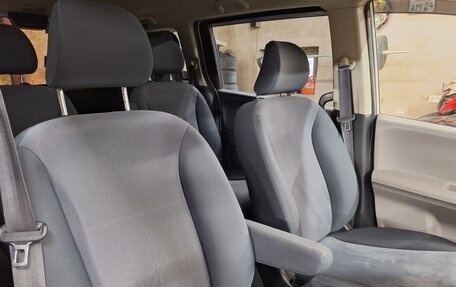 Honda Freed I, 2010 год, 1 070 000 рублей, 29 фотография