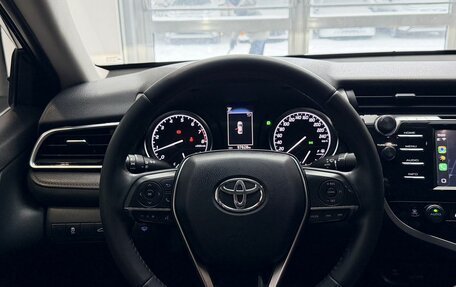 Toyota Camry, 2018 год, 2 500 000 рублей, 11 фотография