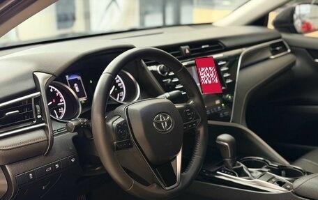 Toyota Camry, 2018 год, 2 500 000 рублей, 10 фотография