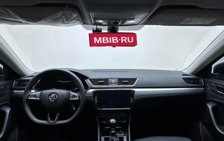 Skoda Superb, 2024 год, 2 250 000 рублей, 12 фотография