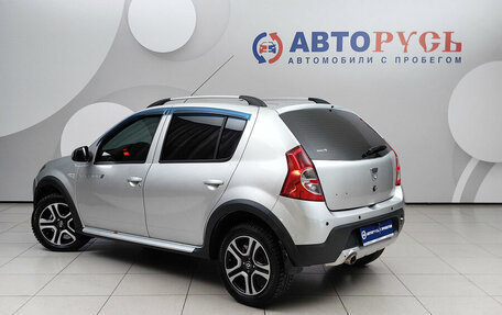Renault Sandero I, 2013 год, 799 000 рублей, 2 фотография