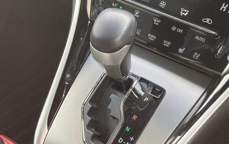 Toyota Harrier, 2020 год, 2 025 666 рублей, 10 фотография