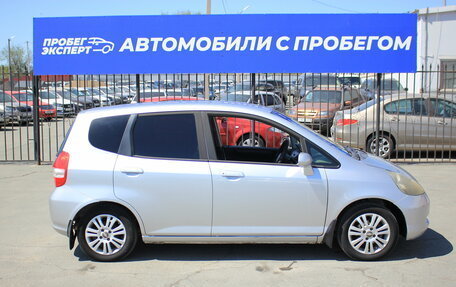 Honda Fit III, 2002 год, 290 000 рублей, 4 фотография