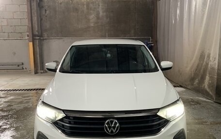 Volkswagen Polo VI (EU Market), 2022 год, 1 650 000 рублей, 1 фотография