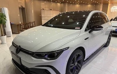 Volkswagen Golf VIII, 2023 год, 2 050 000 рублей, 1 фотография