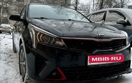KIA Rio IV, 2021 год, 1 500 000 рублей, 1 фотография