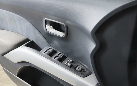 Mitsubishi Outlander III рестайлинг 3, 2008 год, 878 000 рублей, 11 фотография