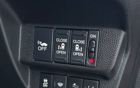 Honda Freed II, 2017 год, 1 490 000 рублей, 17 фотография