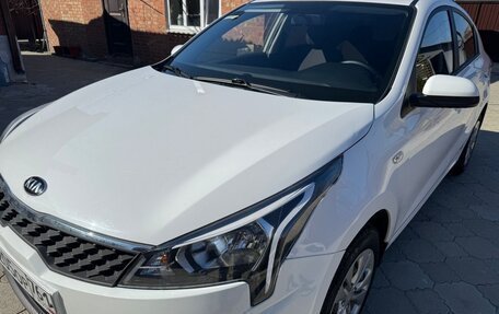 KIA Rio IV, 2021 год, 1 475 000 рублей, 13 фотография