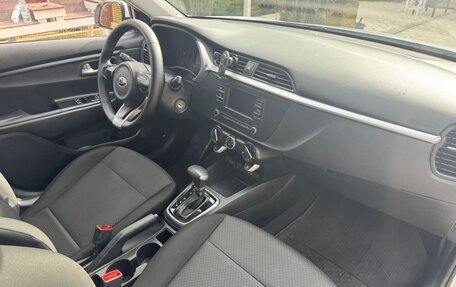 KIA Rio IV, 2021 год, 1 475 000 рублей, 25 фотография