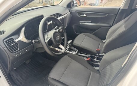 KIA Rio IV, 2021 год, 1 475 000 рублей, 37 фотография