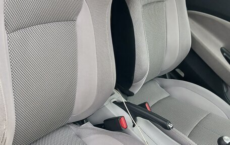 Honda CR-Z, 2010 год, 970 000 рублей, 11 фотография