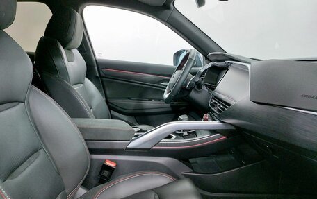 Geely Tugella FY11, 2023 год, 3 199 000 рублей, 12 фотография