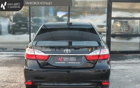 Toyota Camry, 2017 год, 2 256 000 рублей, 4 фотография