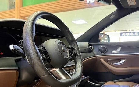 Mercedes-Benz E-Класс, 2022 год, 5 200 000 рублей, 10 фотография