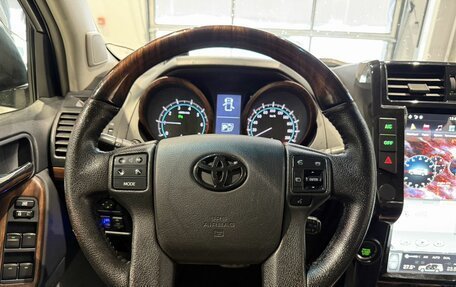 Toyota Land Cruiser Prado 150 рестайлинг 2, 2011 год, 2 553 000 рублей, 14 фотография