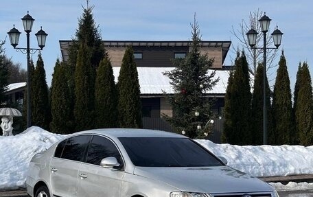 Volkswagen Passat B6, 2005 год, 335 000 рублей, 4 фотография