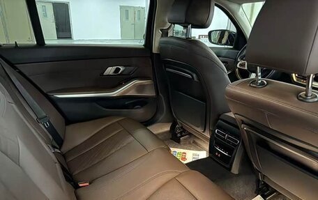 BMW 3 серия, 2022 год, 2 800 000 рублей, 9 фотография