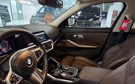 BMW 3 серия, 2022 год, 2 800 000 рублей, 12 фотография